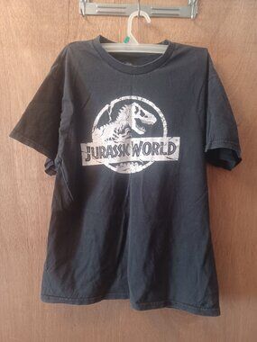 Jurassic World  T-Rex Tyrannosaurus Men's T-Shirt Dinosaur Park